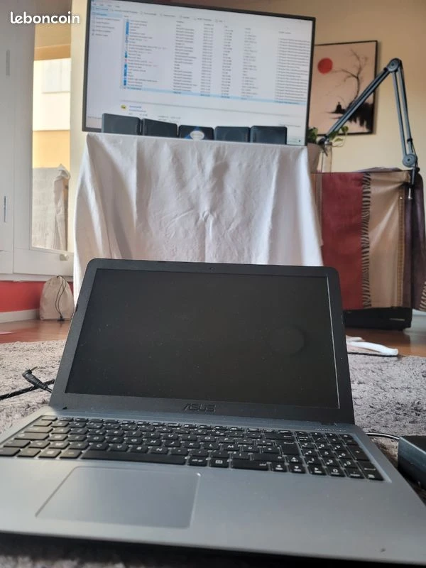 PC Portable ASUS X540LJ – 8 Go RAM – SSD 256 Go – Idéal Bureautique / Internet